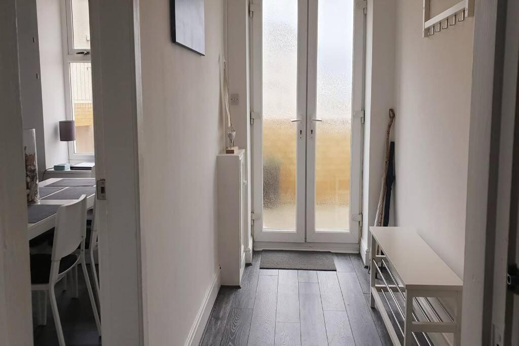 Plas Darien-3 Bed Apt- Sea Views - Sleeps 5 Trearddur Exterior photo