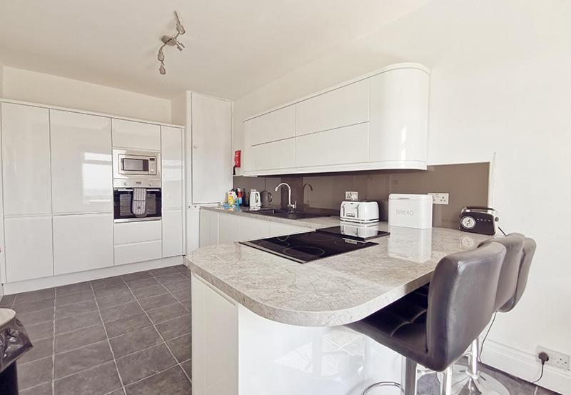 Plas Darien-3 Bed Apt- Sea Views - Sleeps 5 Trearddur Exterior photo